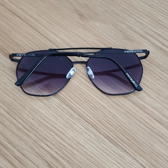 Frye Black Gradient Aviator Glasses - Picture 5 of 5